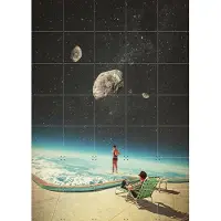 IXXI Summer with a Chance of Asteroids, Frank Moth - 100 x 140 cm - Grote wanddecoratie en posters - Surrealisme, Collage, Vintage, Pop art, Digitale