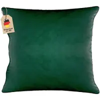 Intirilife 2x decoratieve fluwelen kussenhoezen 40x40 cm in groen voor woonkamer slaapkamer slaapbank kantoor cafetaria