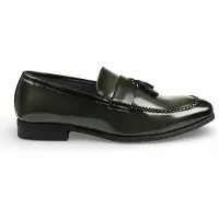 Infinity Leather Olijfgroene herenloafers met kwastjes, hoogglans lakleer, formele look