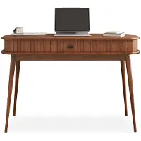 Idimex JARI bureau met schuiffronten in lattenlook in kastanjekleur. Massief houten bureau met taps toelopende poten. PC-bureau van duurzaam materiaal - Hoofdafbeelding Ambience