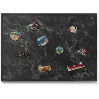 Tulup Magneetbord met Zwarte Frame - Zwart Magneetbord in Stijlvolle Kleuren - 100 cm x 70 cm - Elegant zwart marmer - Magnetisch Wandbord - Magnetisch Bord Kindvriendelijk - Memobord Magnetisch