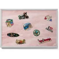 Tulup Magneetbord met Zilveren Frame - Roze Magneetbord met Ontwerpen - 60 cm x 40 cm - Pastelkleurige rotstextuur - Magnetisch Wandbord - Magnetisch Bord Kindvriendelijk - Memobord Magnetisch