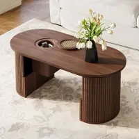 OKWISH Salontafel - Ovale Vorm Met Verticale Nerf - Met Open Vakken En Inlegvakken - MDF Walnoot - 105×50×46,5 Cm