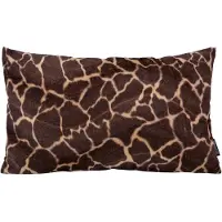 Gek op kussens! Furry giraffe | 30 x 50 cm | kussenhoes | polyester