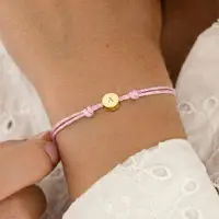 Yoursurprise Gepersonaliseerde koord armband - Roze - Gouden rondje