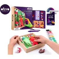 Okto Sensory Art WoodEnCraft - Kleine Wereld - Mama Trol - Luchtdrogende Klei - 21X21Cm - 8 Jaar