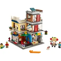 LEGO Creator 3-in-1 31097 Woonhuis, dierenwinkel & café