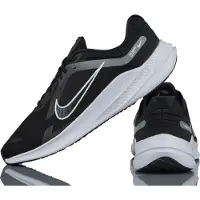 Nike Heren Sneakers Quest 5 Heren - Zwart - Maat 40,5