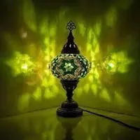 Halay Turkse tafellamp met een groene mozaïekbol van 12 cm – handgemaakte, oosterse lamp voor sfeervol licht