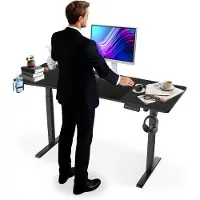 NaiZy In Hoogte Verstelbaar Bureau 160x60 cm Elektrisch Computer Bureau Kantoor Bureau met Type-C oplaadpoort, hoofdtelefoonhaak en bekerhouder Elektrische zit-sta Bureau met Geheugenfunctie, Zwart