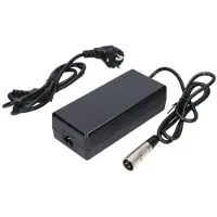 123accu Universele acculader E-bike 3-Pins XLR (42V, 2A, 84W, huismerk)