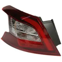 MAGNETI MARELLI ACHTERLICHT LINKS LLI992 Magneti Marelli voor o.a. PEUGEOT