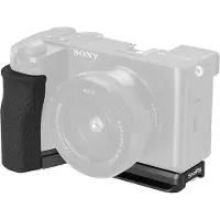 SmallRig 5061 L-Shape Mount Plate with Silicone Handle For Sony A6700