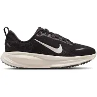 Nike Sportschoen 'VOMERO 18' zwart / wit