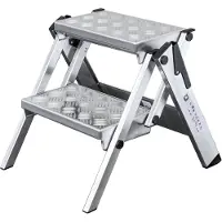 MUNK Günzburger Steigtechnik opvouwbaar opstapje, 2 treden, aluminium, opvouwmechanisme, antislip, max. 150 kg, tredeoppervlak B 360 x D 230 mm, zilver