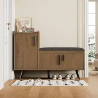 Sweiko Moderne schoenenbank, schoenenkast met drie opbergdeuren met asymmetrische metalen handgrepen en opbergruimte op meerdere niveaus, 100*34*69 cm, bruin