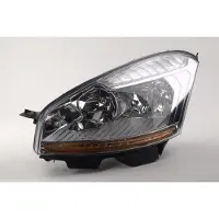 Netparts24 23 17 09 Koplamp