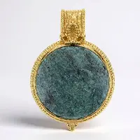 Cavill - Zilveren hanger verguld - 925 Sterling zilver - Groene Fuchsiet 9,63 ct - Ronde cabochon 16 mm - Elegant & Tijdloos