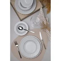 Hermia Concept 18-delige dinerset Matilda porselein | porselein multicolour 9x9x5 cm sleutelhangers | NADUVI
