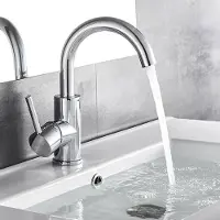 Auralum Max Wastafelkraan Zilver - Badkamerkraan Chroom - 360° Draaibare - RVS - Warm & Koud - Inclusief Aansluit slangen G3/8