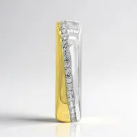 Cavill - Zilveren Hanger - 925 Sterling Zilver met 0,3 Ct Cambodjaanse Zirkonen - Tweekleurig Goudlook - Modern Minimalistisch Design 22x5 mm