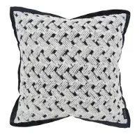 NOVÉE Sierkussen nordic braid | 45 x 45 cm | velvet/polyester