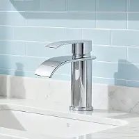Auralum Max Auralum Wastafelkraan Chroom - Waterbesparend - Badkamerkraan - Warm & Koud - Watervalkraan - Inclusief Aansluit slangen 3/8