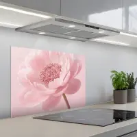 KitchenYeah Spatscherm 70x50 cm - Zelfklevende achterwand Bloem - Pioenroos - Roze - Keuken muurbeschermer - Spatwand fornuis