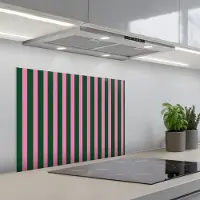 KitchenYeah Spatscherm 70x55 cm - Zelfklevende achterwand Verticale strepen - Groen - Roze - Keuken muurbeschermer - Spatwand fornuis