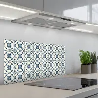 KitchenYeah Spatscherm 90x45 cm - Zelfklevende achterwand Grafisch - Tegel - Blauw - Keuken muurbeschermer - Spatwand fornuis