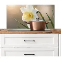 KitchenYeah Spatscherm keuken 90x45 cm - Kookplaat achterwand Narcis - Bloem - Minimalistisch - Muurbeschermer - Spatwand fornuis - Hoogwaardig aluminium