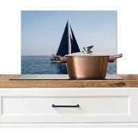 KitchenYeah Spatscherm keuken 60x40 cm - Kookplaat achterwand Zeilboot - Zee - Blauw - Muurbeschermer - Spatwand fornuis - Hoogwaardig aluminium