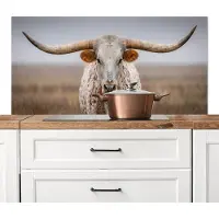 KitchenYeah Spatscherm keuken 120x60 cm - Kookplaat achterwand Longhorn - Grasveld - Dier - Muurbeschermer - Spatwand fornuis - Hoogwaardig aluminium