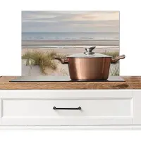 KitchenYeah Spatscherm keuken 60x40 cm - Kookplaat achterwand Zandstrand - Bewolkt - Duinen - Muurbeschermer - Spatwand fornuis - Hoogwaardig aluminium