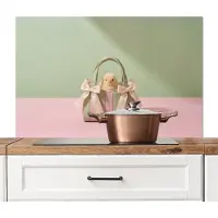 KitchenYeah Spatscherm keuken 100x65 cm - Kookplaat achterwand Kuiken - Geel - Strikjes - Tas - Muurbeschermer - Spatwand fornuis - Hoogwaardig aluminium
