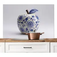 KitchenYeah Spatscherm keuken 120x80 cm - Kookplaat achterwand Appel - Blauw - Klassiek - Muurbeschermer - Spatwand fornuis - Hoogwaardig aluminium