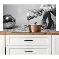 KitchenYeah Spatscherm keuken 120x60 cm - Kookplaat achterwand Feestelijk - Champagne - Discobal - Muurbeschermer - Spatwand fornuis - Hoogwaardig aluminium