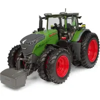 Universal Hobbies Fendt 1052 Vario met Dubbellucht US Versie 2026 1:32