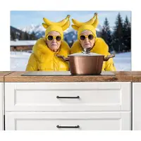 KitchenYeah Spatscherm keuken 100x50 cm - Kookplaat achterwand Vrouwen - Bananen - Geel - Muurbeschermer - Spatwand fornuis - Hoogwaardig aluminium