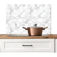 KitchenYeah Spatscherm keuken 90x60 cm - Kookplaat achterwand Wit - Marmer print - Grijs - Muurbeschermer - Spatwand fornuis - Hoogwaardig aluminium