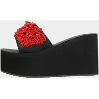 Uzurii Rode koraalkleurige teenslipper zwart