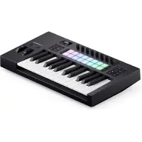 Novation Launchkey 25 MK4 - MIDI Keyboard Controller - 25 Toetsen - 16 FSR Pads met Polyfone Aftertouch - Arpeggiator - USB