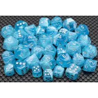 Chessex Poly 7 dobbelsteen set: Lichtblauwe kleur met zilveren details