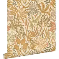 ESTAhome behang tropische bladeren en bloemen licht terracotta en beige - 50 x 900 cm - 131662