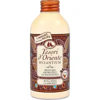 Tesori d'Oriente geconcentreerde wasparfum BYZANTIUM met zwarte roos en labdano
