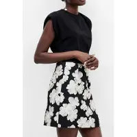French Connection Lora Poly Jacquard Mini Skirt Porcelain Cream/blac Size: 10 | Mini Skirts Outlet | Dames | Wit