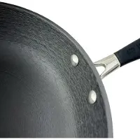 Ronneby Bruk Ultra Light Original wokpan gietijzer licht 32 cm