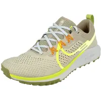 Nike React Pegasus Trail 4, Trailrunningschoenen voor heren, 42, Light Iron Ore/Cobblestone/Football Grey/Volt