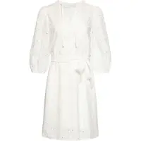 Smashed Lemon Witte broderie jurk met v-hals en strikceintuur |