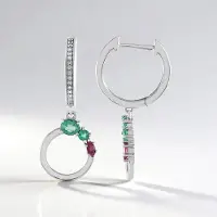 Cavill - Zilveren Oorbellen - 925 Sterling Zilver Geplatineerd - Russische Smaragden 0,80 ct & Madagaskar Robijn 0,16 ct - Modern & Elegant